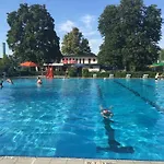 Апартаменты Berg- Und Seeblick Am Hillebachsee By Interhome *